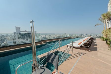 Studio para alugar com 27m², 1 quarto e sem vaga Studio para alugar com 27m², 1 quarto e sem vagaÁrea comum - Piscina