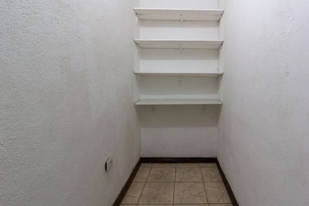 Casa para alugar com 187m², 3 quartos e 3 vagasCozinha - dispensa