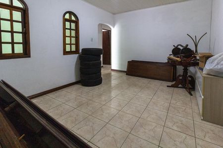 Sala de casa para alugar com 3 quartos, 187m² em Vila Nova Bonsucesso, Guarulhos