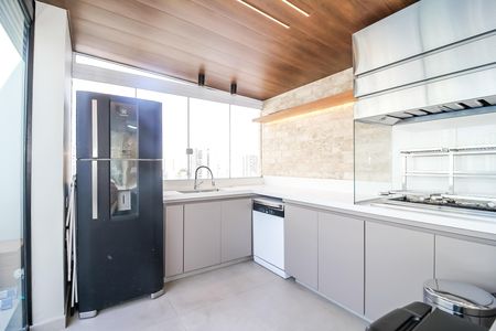 Apartamento para alugar com 200m², 4 quartos e 3 vagas Apartamento para alugar com 200m², 4 quartos e 3 vagasCobertura