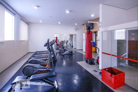 Apartamento para alugar com 200m², 4 quartos e 3 vagas Apartamento para alugar com 200m², 4 quartos e 3 vagasAcademia
