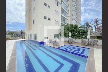 Apartamento para alugar com 200m², 4 quartos e 3 vagas Apartamento para alugar com 200m², 4 quartos e 3 vagasPiscina