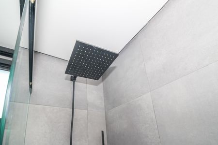 Apartamento para alugar com 200m², 4 quartos e 3 vagas Apartamento para alugar com 200m², 4 quartos e 3 vagasBanheiro da Suíte