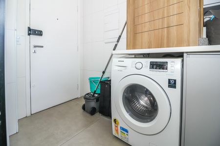 Apartamento para alugar com 200m², 4 quartos e 3 vagas Apartamento para alugar com 200m², 4 quartos e 3 vagasÁrea de Serviço