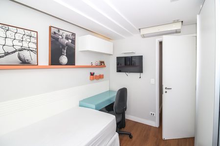 Apartamento para alugar com 200m², 4 quartos e 3 vagas Apartamento para alugar com 200m², 4 quartos e 3 vagasQuarto 3