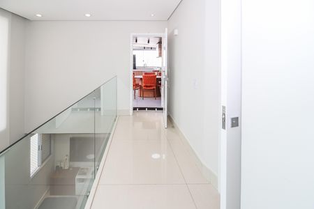 Apartamento para alugar com 200m², 4 quartos e 3 vagas Apartamento para alugar com 200m², 4 quartos e 3 vagasHall Superior