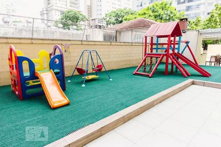 Apartamento para alugar com 200m², 4 quartos e 3 vagas Apartamento para alugar com 200m², 4 quartos e 3 vagasPlayground