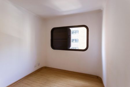 Apartamento para alugar com 120m², 3 quartos e 2 vagas Apartamento para alugar com 120m², 3 quartos e 2 vagasQuarto 2