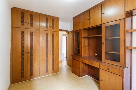 Apartamento para alugar com 120m², 3 quartos e 2 vagas Apartamento para alugar com 120m², 3 quartos e 2 vagasQuarto 1