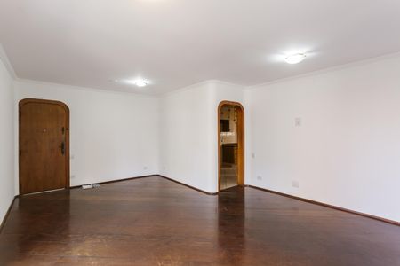 Sala de apartamento para alugar com 3 quartos, 130m² em Indianópolis, São Paulo