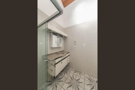 Casa para alugar com 126m², 4 quartos e 2 vagas Casa para alugar com 126m², 4 quartos e 2 vagasBanheiro Social