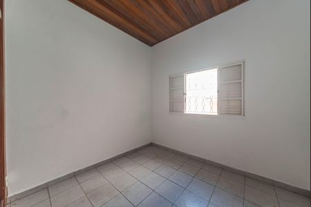 Casa para alugar com 126m², 4 quartos e 2 vagas Casa para alugar com 126m², 4 quartos e 2 vagasQuarto 2