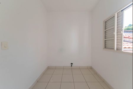 Casa para alugar com 126m², 4 quartos e 2 vagas Casa para alugar com 126m², 4 quartos e 2 vagasEscritorio