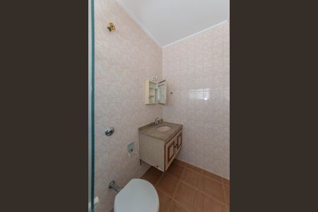 Casa para alugar com 126m², 4 quartos e 2 vagas Casa para alugar com 126m², 4 quartos e 2 vagasBanheiro da Suíte