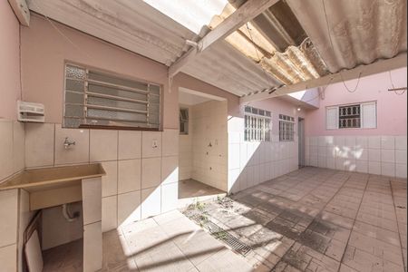 Casa para alugar com 126m², 4 quartos e 2 vagas Casa para alugar com 126m², 4 quartos e 2 vagasQuintal - Lavanderia