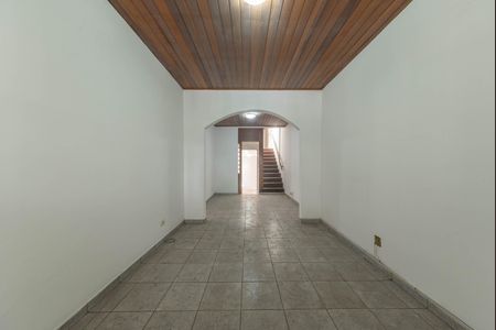 Casa para alugar com 126m², 4 quartos e 2 vagas Casa para alugar com 126m², 4 quartos e 2 vagasSala