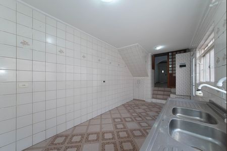 Casa para alugar com 126m², 4 quartos e 2 vagas Casa para alugar com 126m², 4 quartos e 2 vagasCozinha