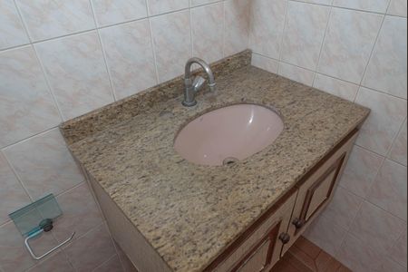 Casa para alugar com 126m², 4 quartos e 2 vagas Casa para alugar com 126m², 4 quartos e 2 vagasBanheiro da Suíte