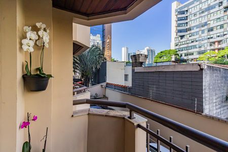Apartamento à venda com 60m², 1 quarto e 1 vaga Apartamento à venda com 60m², 1 quarto e 1 vagaVaranda