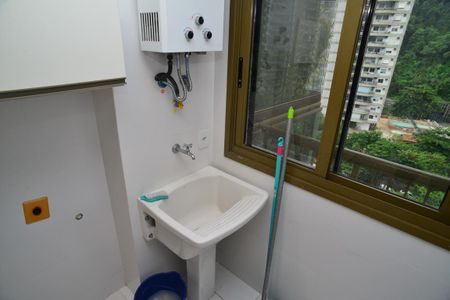 Apartamento à venda com 83m², 2 quartos e 1 vaga