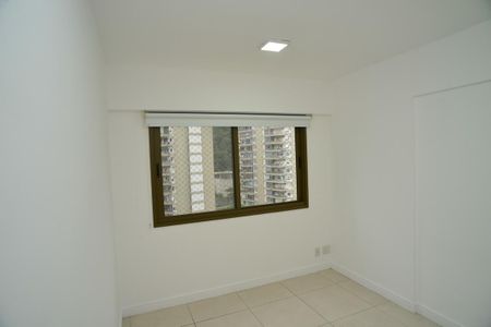 Apartamento à venda com 83m², 2 quartos e 1 vaga