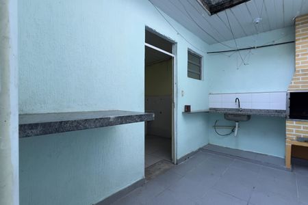 Casa para alugar com 80m², 2 quartos e 2 vagas Casa para alugar com 80m², 2 quartos e 2 vagasÁrea de Serviço