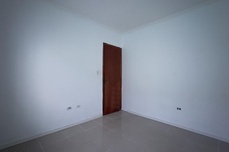 Casa para alugar com 80m², 2 quartos e 2 vagas Casa para alugar com 80m², 2 quartos e 2 vagasQuarto