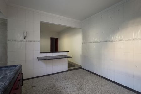 Casa para alugar com 80m², 2 quartos e 2 vagas Casa para alugar com 80m², 2 quartos e 2 vagasCozinha