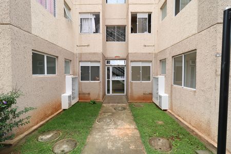 Apartamento para alugar com 55m², 2 quartos e sem vagaÁrea comum