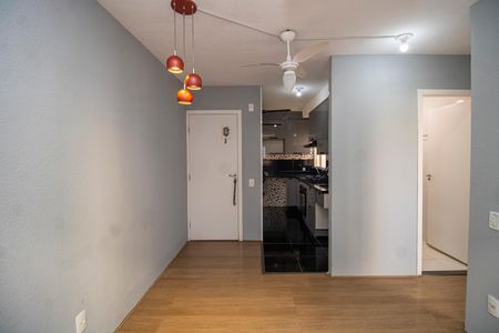 Apartamento para alugar com 55m², 2 quartos e sem vaga Apartamento para alugar com 55m², 2 quartos e sem vagaSala