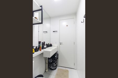 Apartamento para alugar com 38m², 2 quartos e sem vagaBanheiro