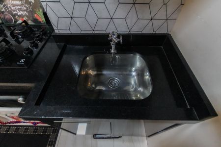 Apartamento para alugar com 38m², 2 quartos e sem vagaCozinha - Área de Serviço