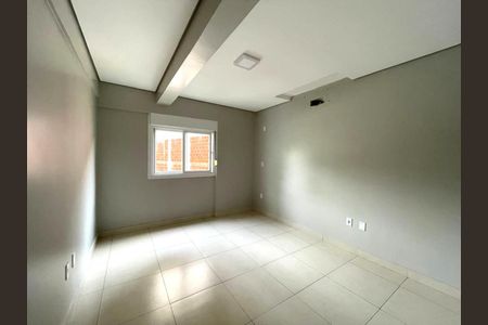 Apartamento à venda com 2 quartos, 84m² em Rincão, Novo Hamburgo