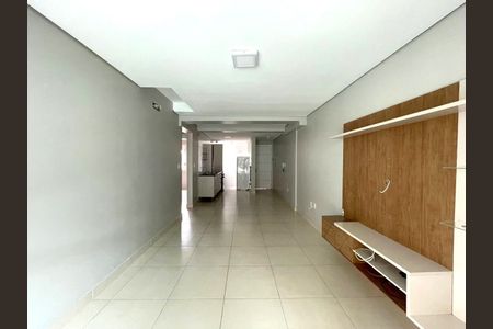 Apartamento à venda com 2 quartos, 84m² em Rincão, Novo Hamburgo