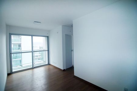 Sala de apartamento à venda com 2 quartos, 50m² em Irajá, Rio de Janeiro