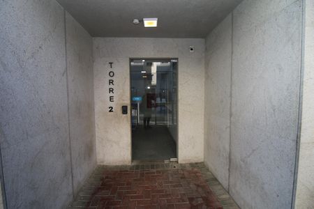 Apartamento à venda com 50m², 2 quartos e 1 vagaÁrea comum - Hall de entrada