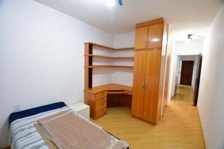 Quarto de apartamento para alugar com 1 quarto, 45m² em Centro, Campinas