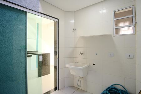 Casa de condomínio para alugar com 65m², 2 quartos e 2 vagasÁrea de Serviço