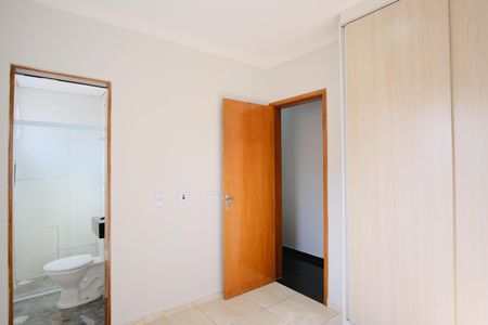 Casa de condomínio para alugar com 65m², 2 quartos e 2 vagasSuíte 1