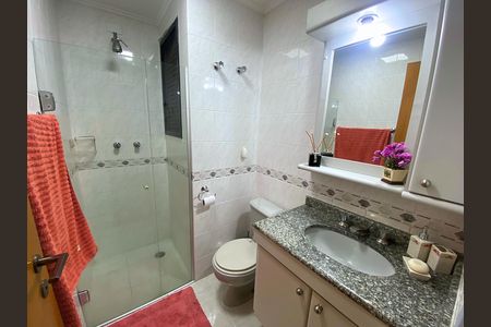 Apartamento à venda com 99m², 3 quartos e 1 vaga Apartamento à venda com 99m², 3 quartos e 1 vagaBanheiro