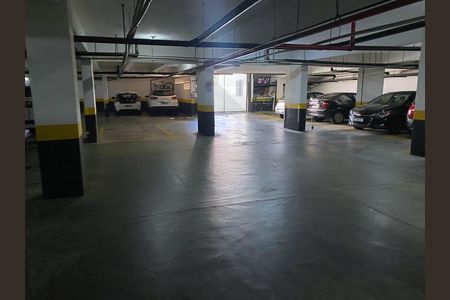 Apartamento à venda com 99m², 3 quartos e 1 vaga Apartamento à venda com 99m², 3 quartos e 1 vagaGaragem