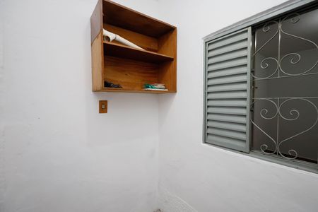 Casa para alugar com 70m², 2 quartos e 1 vaga Casa para alugar com 70m², 2 quartos e 1 vagaDespensa