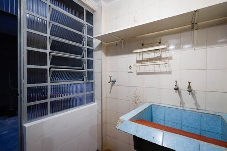Casa para alugar com 70m², 2 quartos e 1 vaga Casa para alugar com 70m², 2 quartos e 1 vagaÁrea de Serviço