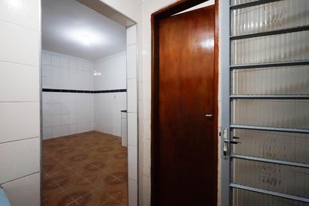 Casa para alugar com 70m², 2 quartos e 1 vaga Casa para alugar com 70m², 2 quartos e 1 vagaÁrea de Serviço