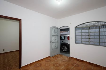 Sala  de casa para alugar com 2 quartos, 70m² em Jardim Brasil, São Paulo