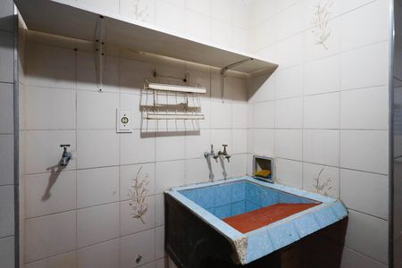 Casa para alugar com 70m², 2 quartos e 1 vaga Casa para alugar com 70m², 2 quartos e 1 vagaÁrea de Serviço