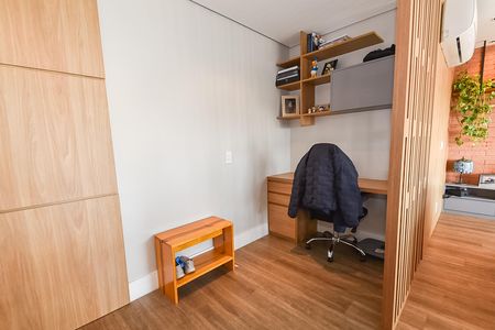Apartamento à venda com 85m², 2 quartos e 2 vagas Apartamento à venda com 85m², 2 quartos e 2 vagasSala / escritório