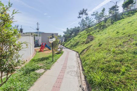 Apartamento para alugar com 47m², 2 quartos e sem vaga Apartamento para alugar com 47m², 2 quartos e sem vagaEntrada