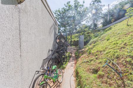 Apartamento para alugar com 47m², 2 quartos e sem vaga Apartamento para alugar com 47m², 2 quartos e sem vagaÁrea comum - Bicicletário
