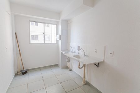 Apartamento para alugar com 47m², 2 quartos e sem vaga Apartamento para alugar com 47m², 2 quartos e sem vagaCozinha/Área de Serviço